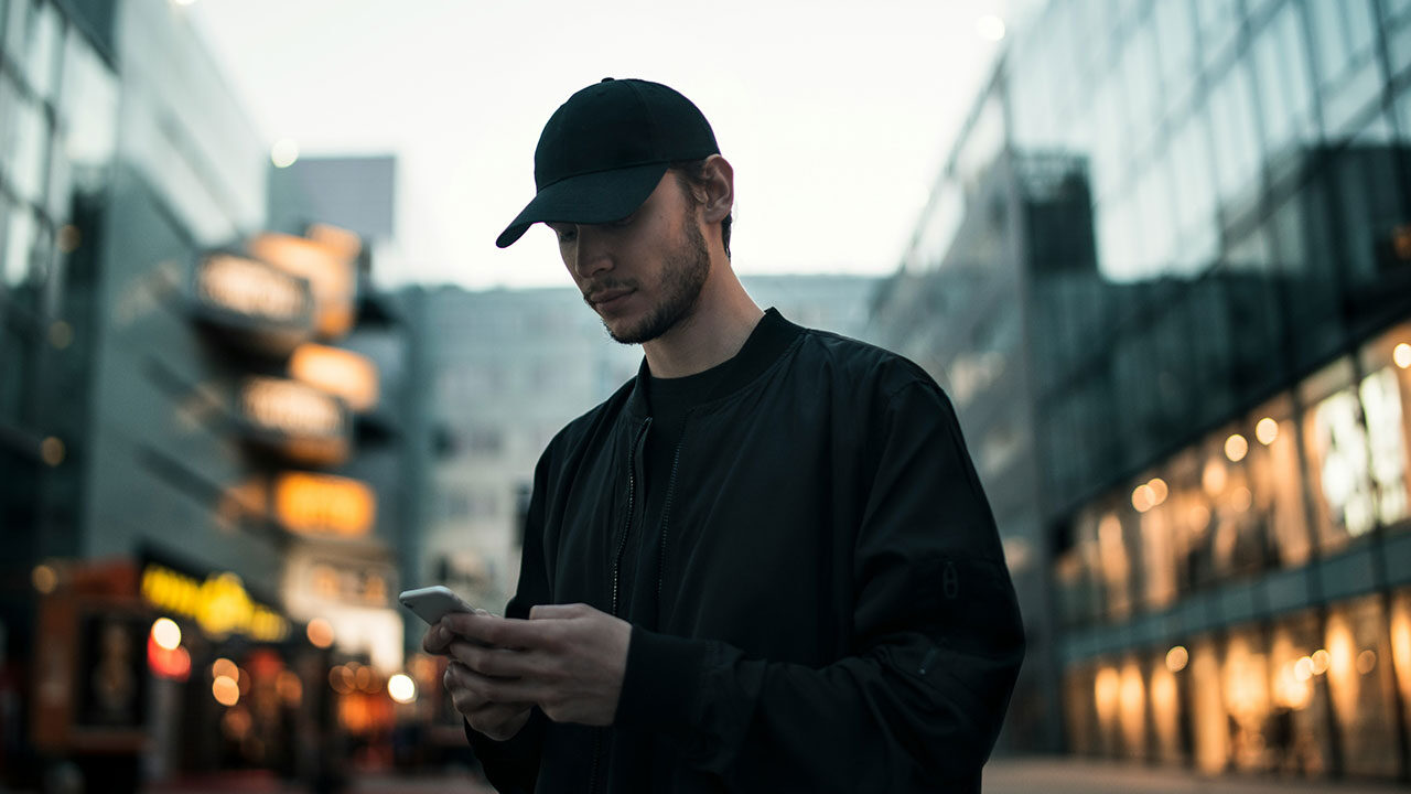 7 Best Ways to Protect Your Accounts on Mobile