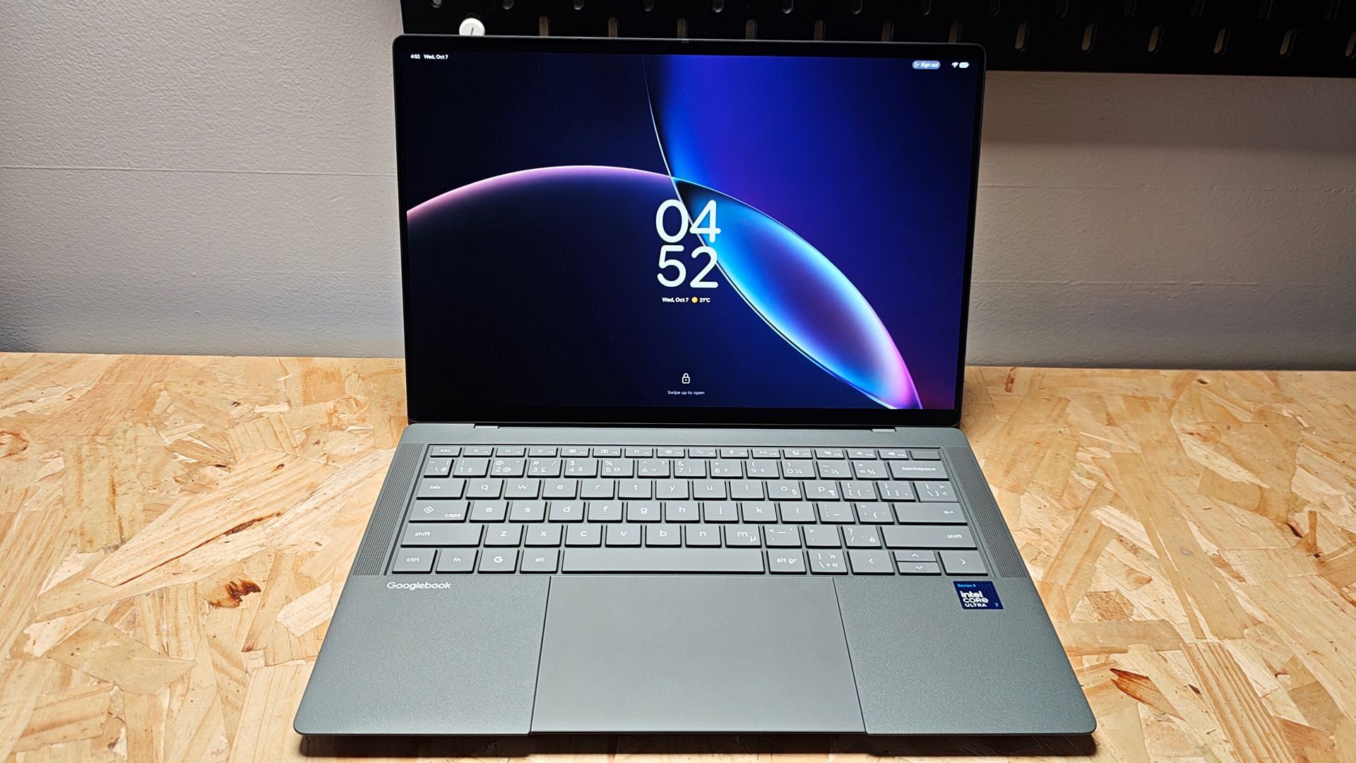 ASUS Googlebook 14 Review