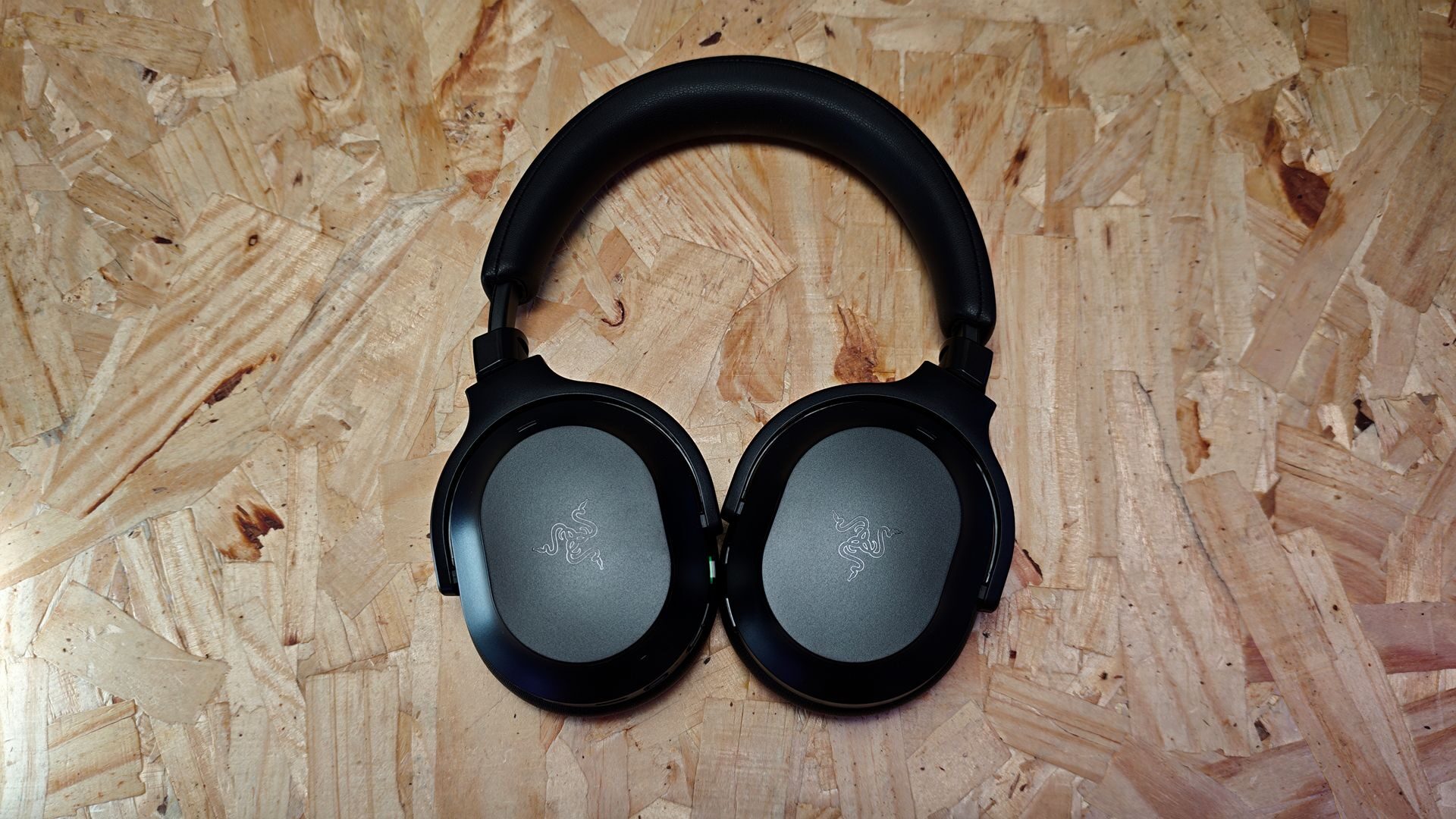 Barracuda V2 Pro Barracuda V2 Pro Wireless Gaming Headset Review