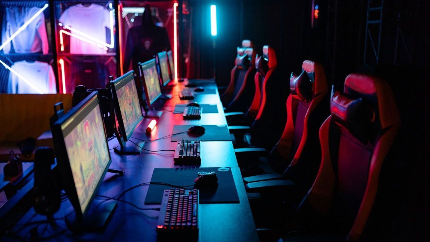 Esports Streaming: How Co-Streaming Is Reshaping Viewership