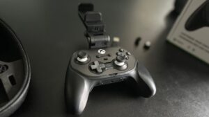 HyperX Clutch Talon Wireless Gaming Controller Review