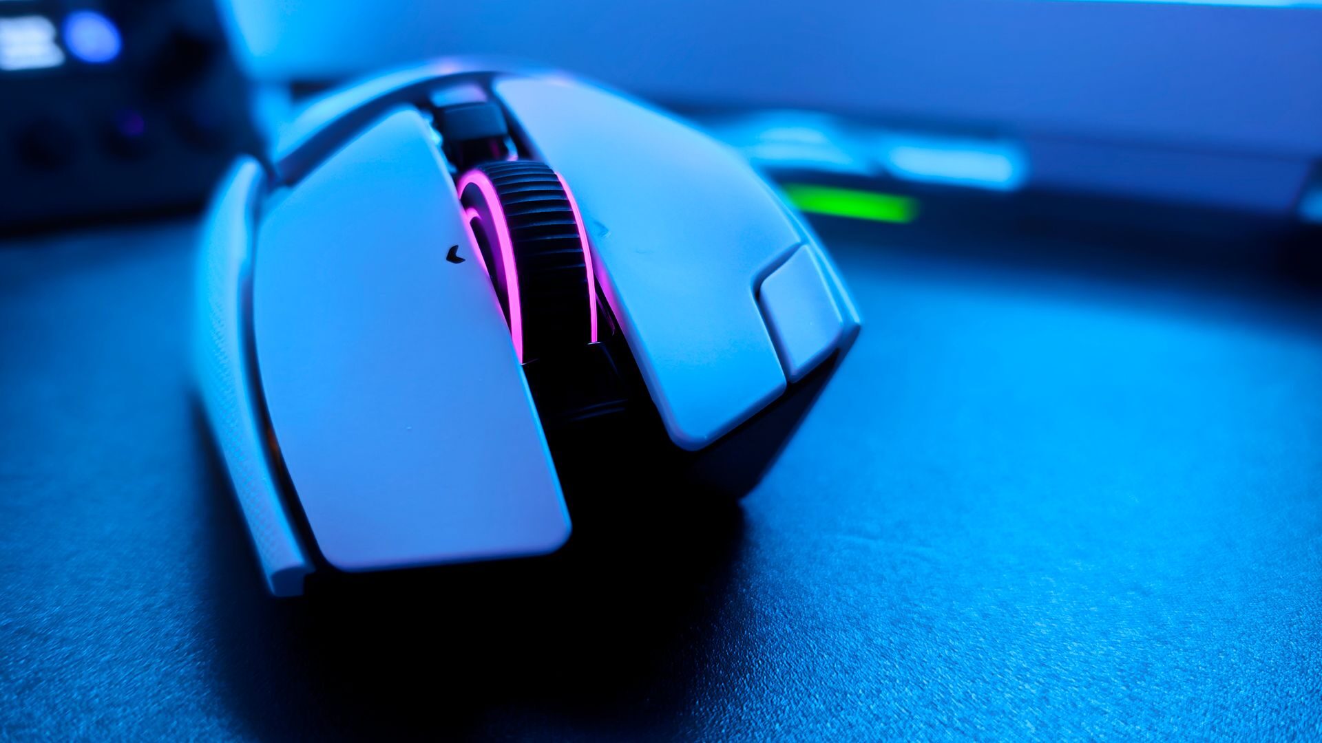 Basilisk Razer Basilisk V4 Pro Gaming Mouse Review