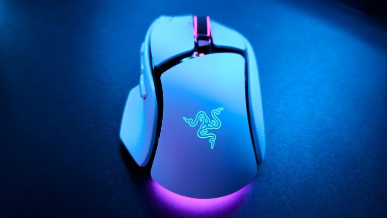 Basilisk Razer Basilisk V4 Pro Gaming Mouse Review