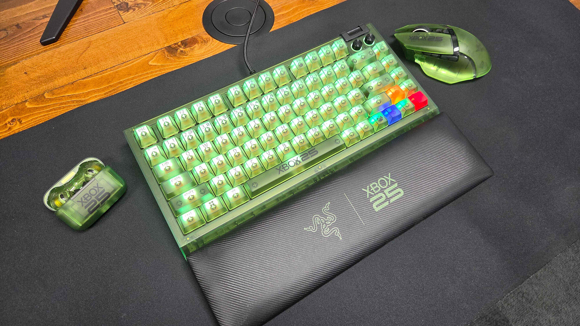 Razer Announces Limited-Edition XBOX 25th Anniversary Collection